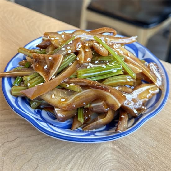 芹菜拌猪耳 Celery with Pig Ear
